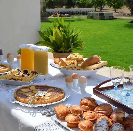Alloggio per agriturismo Masseria Vignenove *