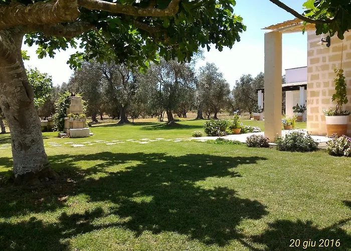 Alloggio per agriturismo Masseria Vignenove Uggiano La Chiesa