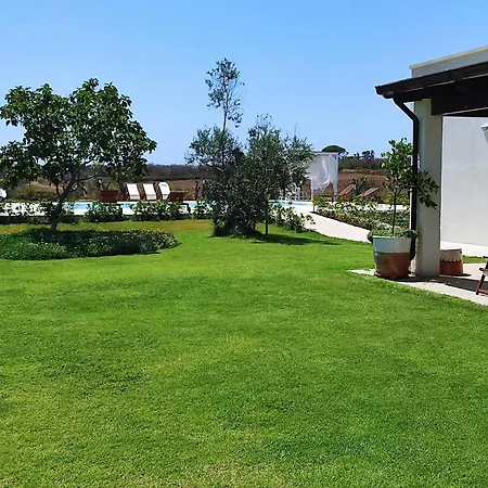 Masseria Vignenove Farm stay *