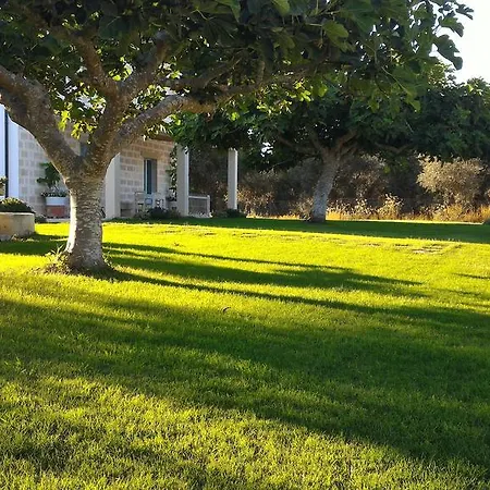 Farm stay Masseria Vignenove Uggiano La Chiesa